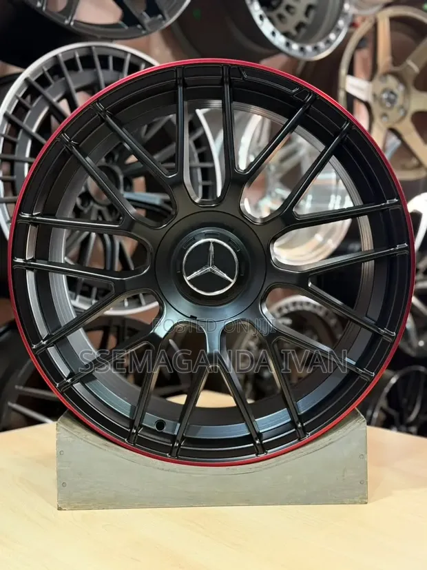 New 19" Black & Red Sport Rims for Mercedes-Benz - 1