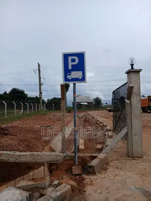 Truck Parking & Traffic Signage Installation