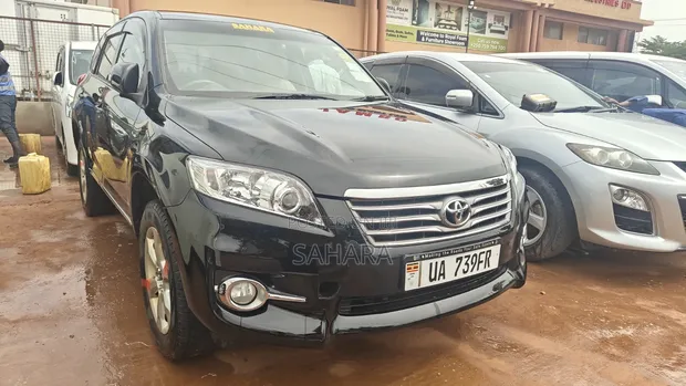 Toyota Vanguard 2012 Black - 1