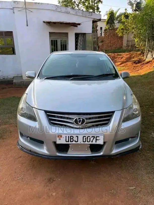 Toyota Blade 2007 Silver - 1