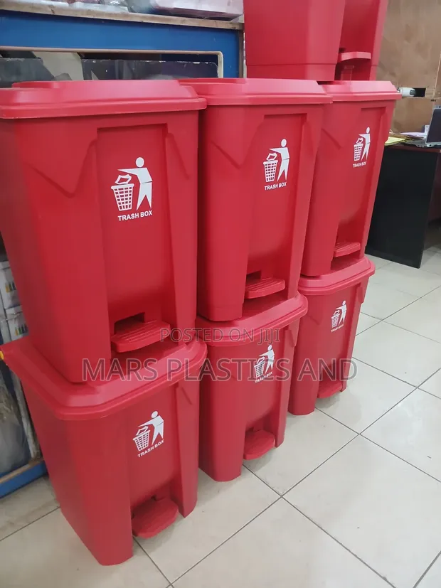 50L Stepon Dustbin - 1