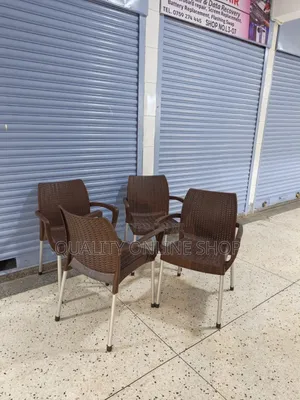 Silver Stand Plastic Chairs