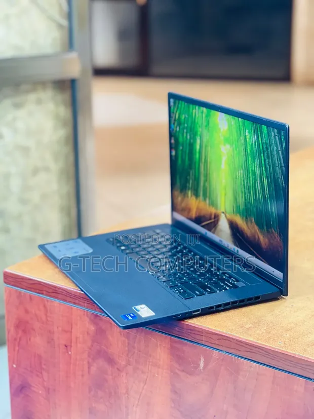 New Dell Inspiron 16 Plus 7640 Laptop - 1