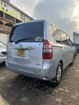 Toyota Noah 2012 Silver - 3