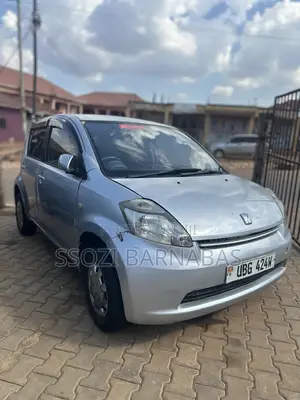 Toyota Passo 2005 Silver