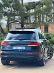 Audi Q7 2020 Black - 3