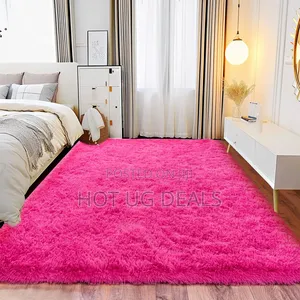 Large Fluffy Soft Center Carpet - 2 x 2.3m - Pink