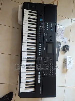 Yamaha PSR-E473 Electronic Keyboard