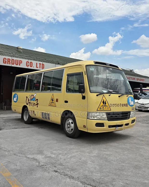 Hino Dutro 2014 Bus - 1