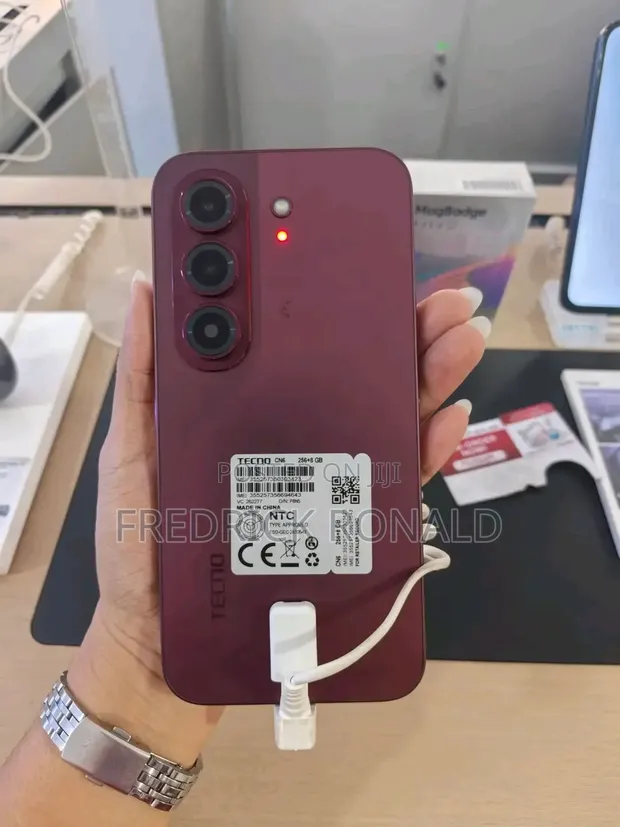 New Tecno Camon Slim 256GB Gray - 1