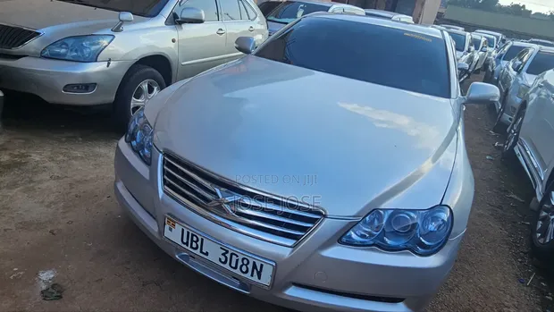 Toyota Mark X 2008 Silver - 1