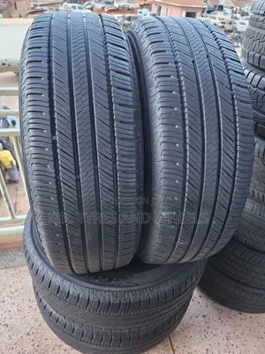 225/65R17 Yokohama Tires - Japan Imported