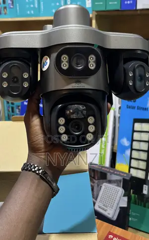 AI Solar Camera with 3 Lenses and PTZ
