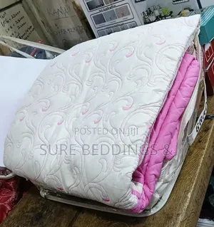 Quilted Cotton Bedspread with Floral Embroidery
