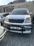 Toyota Noah 2005 Silver - 1