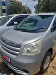 Toyota Noah 2010 Silver - 1
