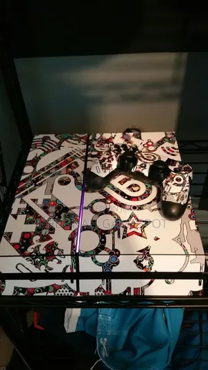 PS4 Standard Console