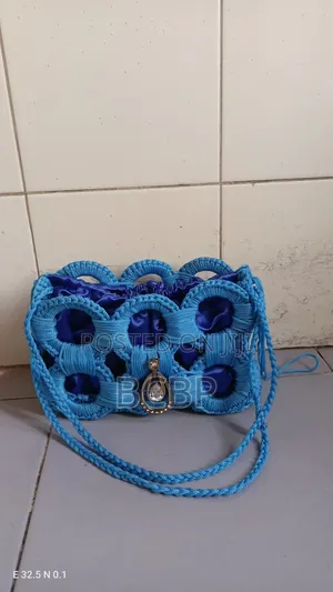 Crochet Circle Loop Bag