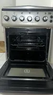 4 Burner Gas Oven/Cooker - 4