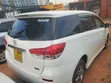 Toyota Wish 2010 White - 5
