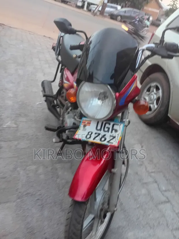 Bajaj CT 125X 2025 Red - 1