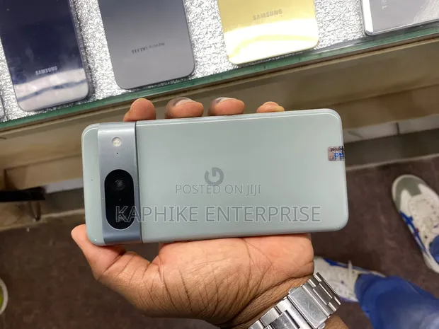 Google Pixel 8 128GB Gray - 1
