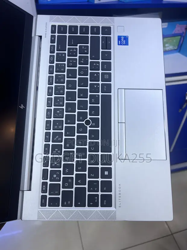 HP EliteBook 840 G8 Laptop - Core i5, 8GB RAM, 256GB SSD - 1