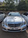 Mercedes-Benz E300 2009 Silver - 2