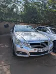 Mercedes-Benz E300 2009 Silver - 4