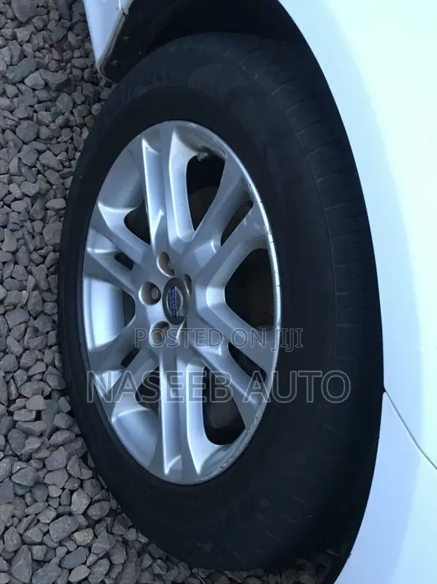Volvo XC60 2015 White - 1