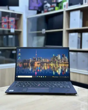 New Lenovo ThinkPad X1 Carbon Gen 8 Laptop