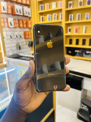 Apple iPhone X 64GB Black