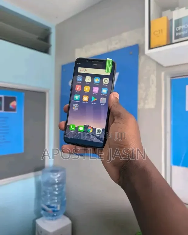 New Oppo A83 128GB Gold - 1