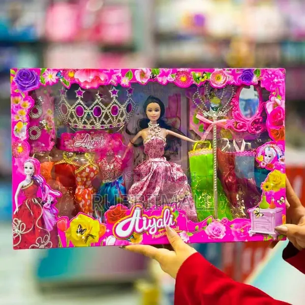 Aiyali Fashion Doll Set with Accessories - 1