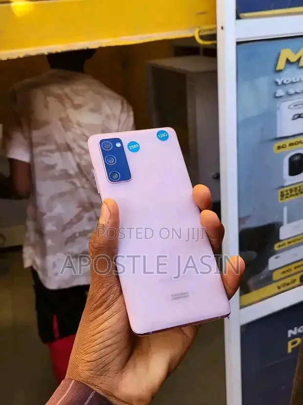 Samsung Galaxy S20 FE 128GB Pink - 1