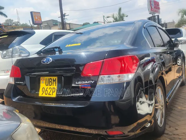 Subaru Legacy 2010 Black Turbo - 1