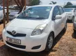 Toyota Vitz 2008 White - 4
