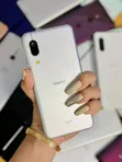 Sharp Aquos Sense 3 SHV45 64GB Gray - 1