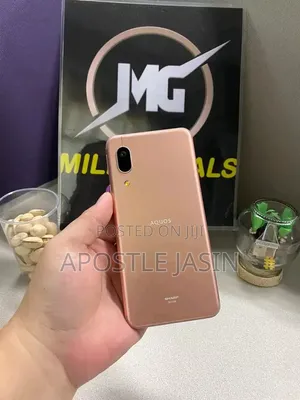 Sharp Aquos Sense 3 SHV45 64GB Gold