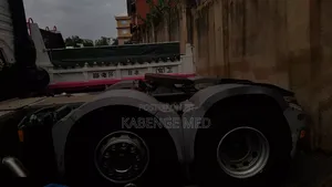 Mercedes-Benz Actros Tractor Unit - 2014