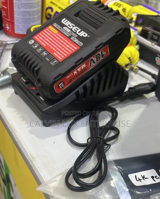 Wise Up 18V Battery and Charger - 1