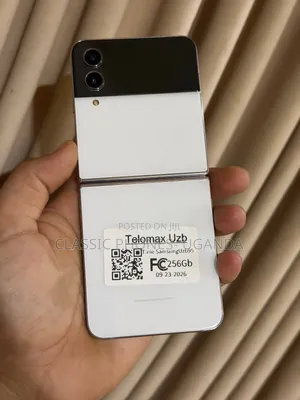 Samsung Galaxy Z Flip3 5G 128GB Silver