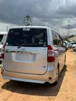 Toyota Noah 2.0 143hp AWD (7 Seater) 2013 Silver - 2
