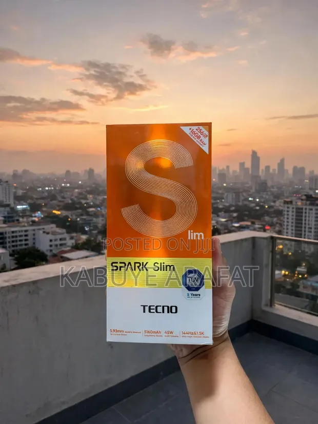 New Tecno Spark Slim 256GB Black - 1