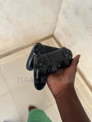 Used PS4 Controller