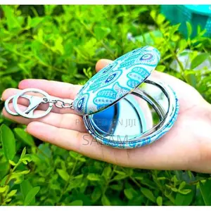 Mini Pocket Mirror Keychain - Stylish Folding Compact Mirror