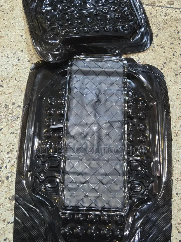 Transparent All-Weather Car Floor Mats - 1