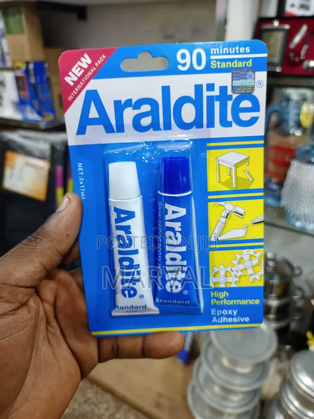 Araldite 90 Minutes Standard Epoxy Adhesive (2 x 17ml) - 1
