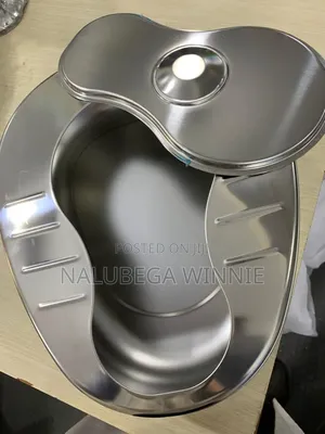 Metallic Patient Bedpans