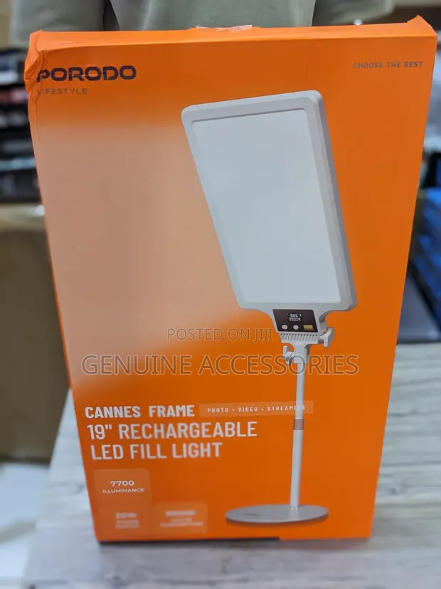 Porodo Lifestyle Cannes Frame 19" Rechargeable LED Fill Light - 1